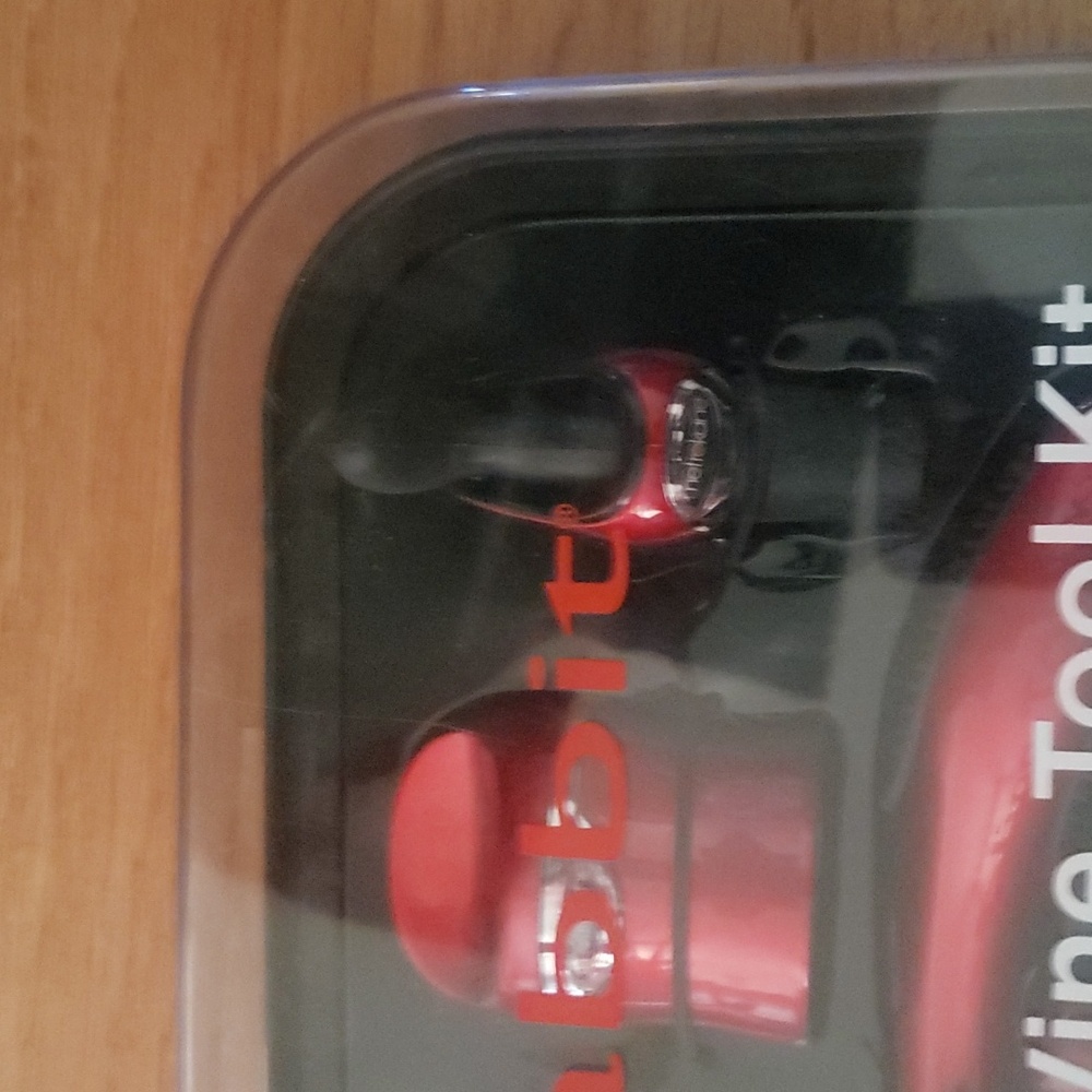 Rabbit brand NIP 6 piece wine tool kit red - Picture 5 of 6